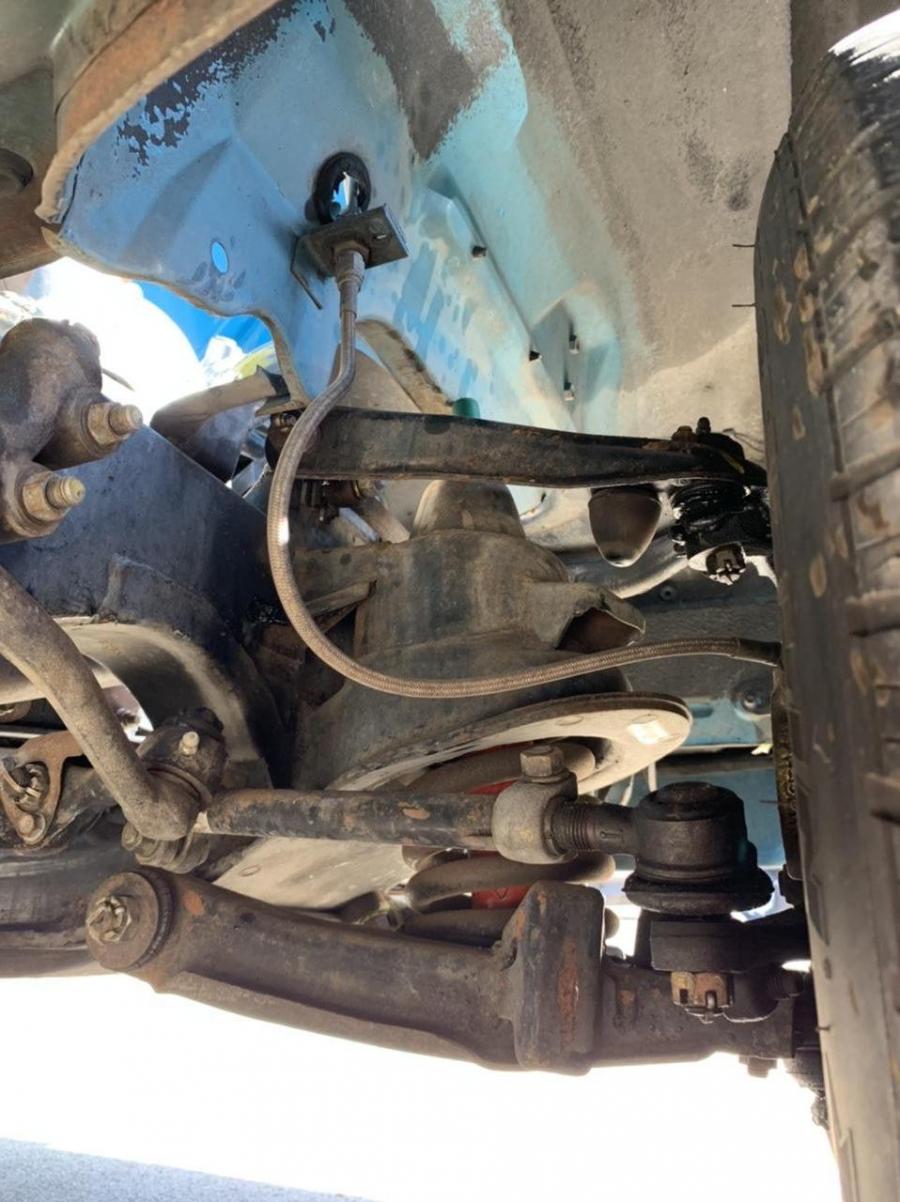 Днище и подвеска Mazda B1500 1974 года  (фото 82 из 111)